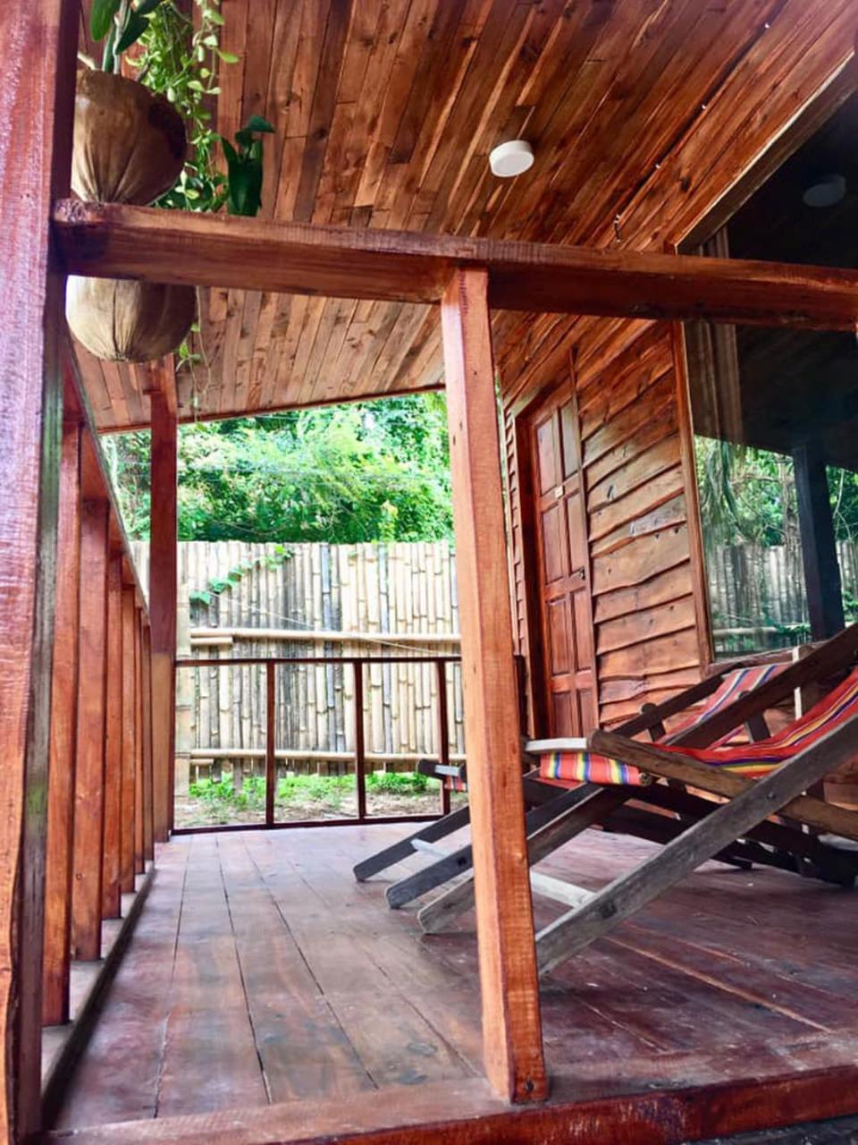 Lanta A Toi House Hotel Ko Lanta Buitenkant foto