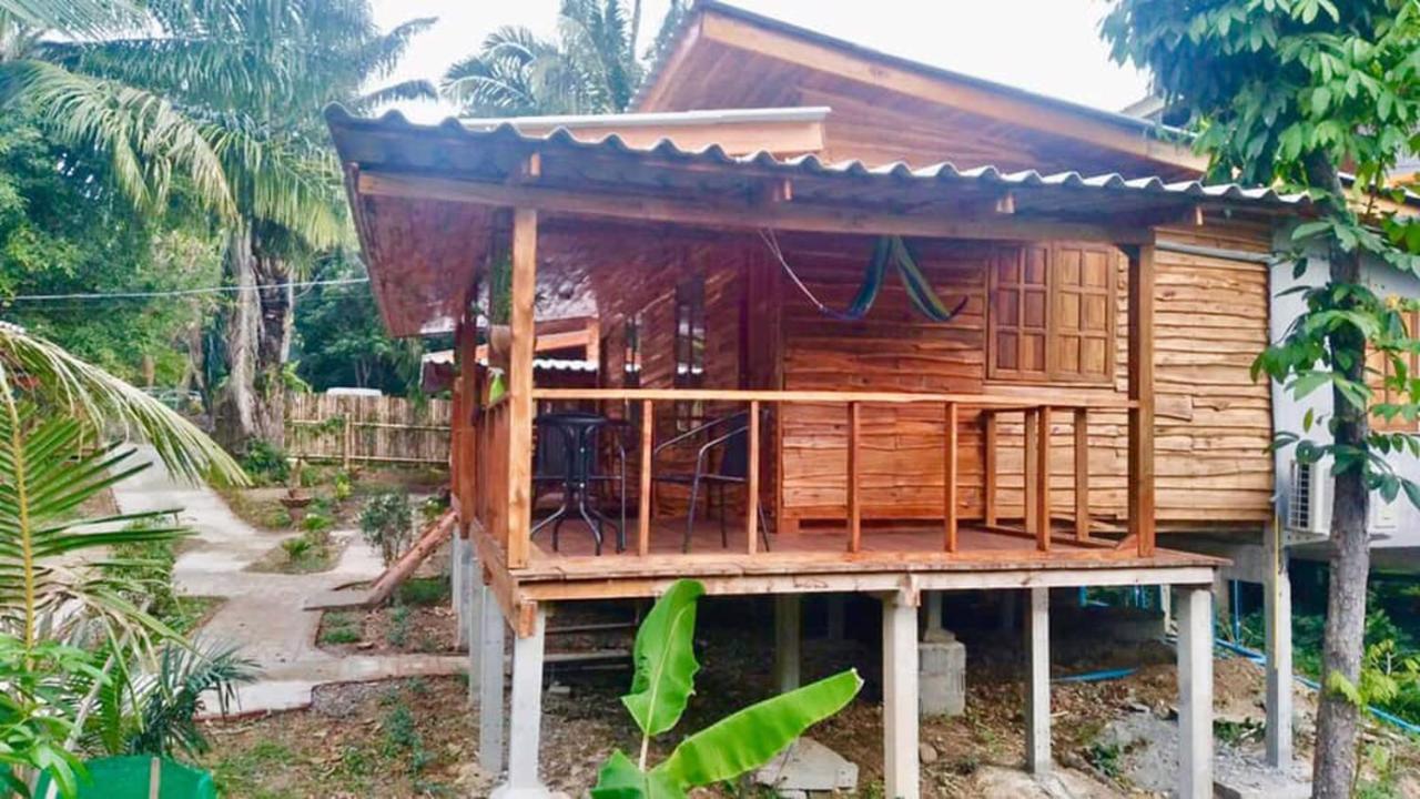 Lanta A Toi House Hotel Ko Lanta Buitenkant foto