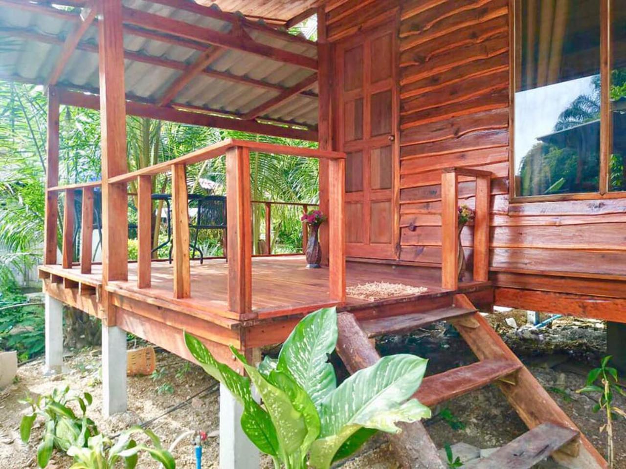 Lanta A Toi House Hotel Ko Lanta Buitenkant foto