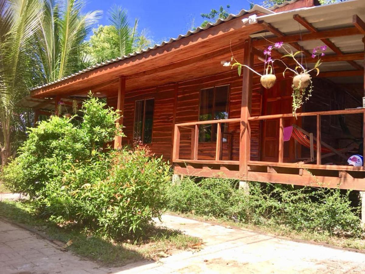 Lanta A Toi House Hotel Ko Lanta Buitenkant foto