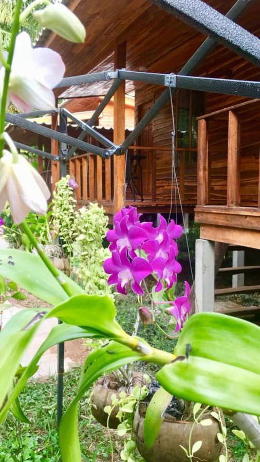 Lanta A Toi House Hotel Ko Lanta Buitenkant foto